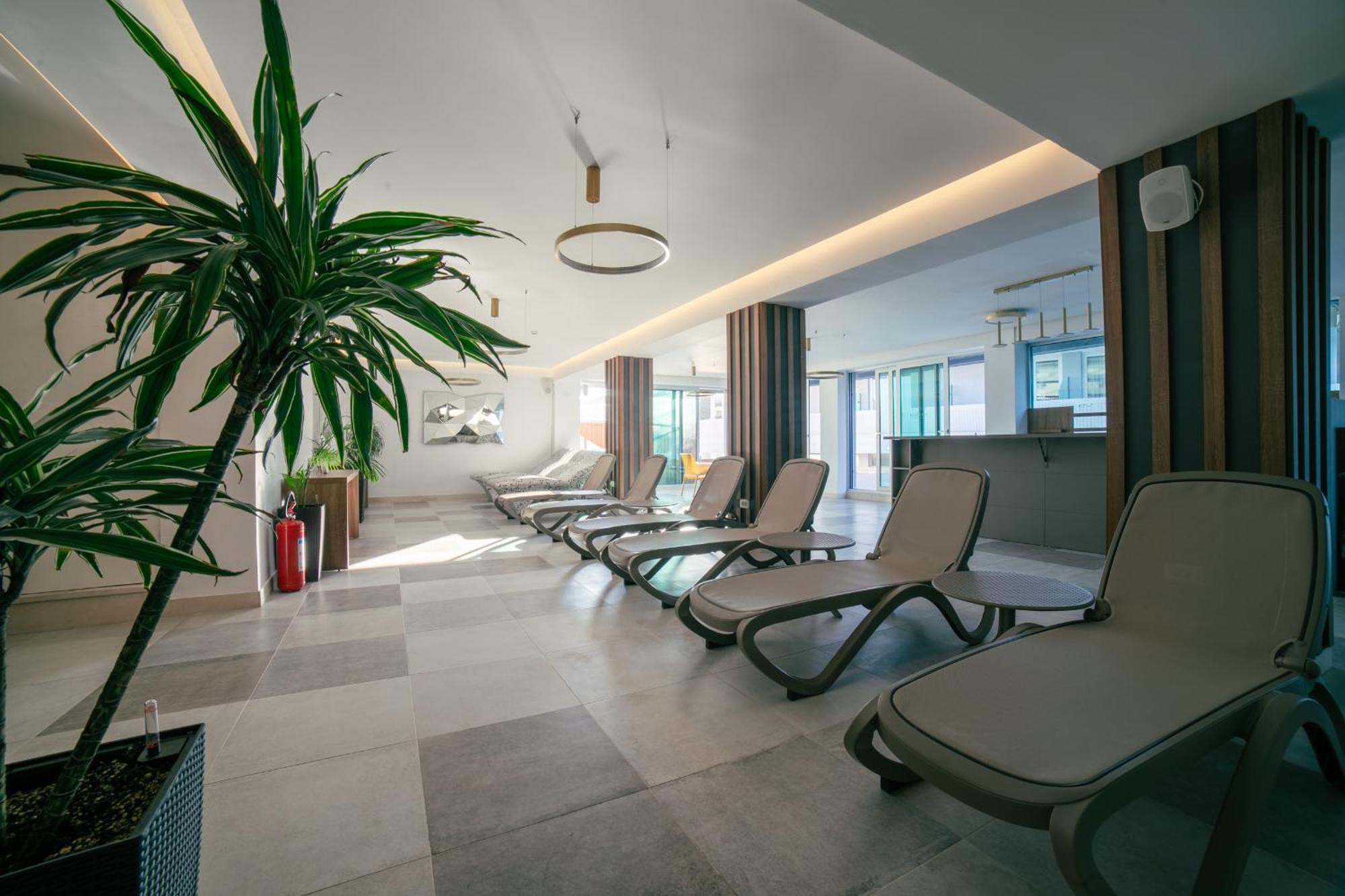 Hotel Sato Conference & Spa Resort Sutomore Eksteriør bilde